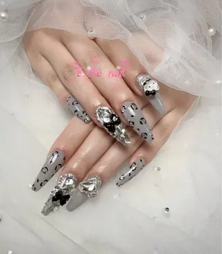 ネイル &ME タカのネイルデザイン