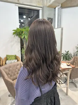 ロング カイリ /レイヤーカットのヘアスタイル