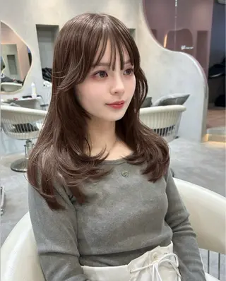 セミロング カラー ヘアアレンジ 美髪矯正🫧/ 吉田こうすけのヘアスタイル