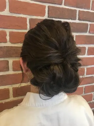 セミロング ヘアアレンジ さかい なつみのヘアスタイル