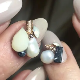 ネイル private salon TOMOMINAILs所属・TOMOMI NAILsのネイルデザイン
