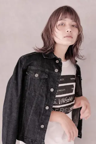 ミディアム カラー 尾野 恭平のヘアスタイル