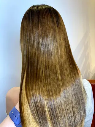 ロング カラー 韓国風・ブリーチなし ・あり後藤　一斗店長のヘアスタイル