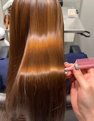 ロング MINX momokaのヘアスタイル