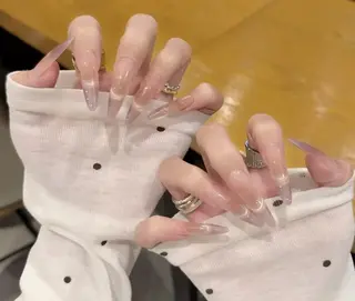 ネイル 🐳彩羽チップ 長さだし専門🐳のネイルデザイン