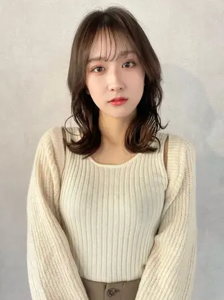 ミディアム ショート/ボブ/ 白髪ぼかし/しんやのヘアスタイル