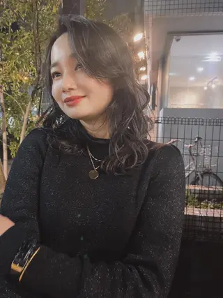 セミロング LATTE  渋谷所属・♡レイヤーカット れお♡のヘアスタイル