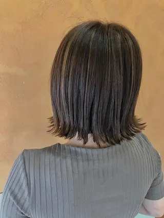 ショート カラー 西 めぐみのヘアスタイル