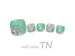 ネイル 矢川 まどかのネイルデザイン