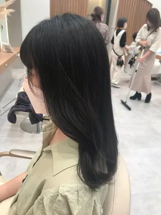 ロング カラー 木野田 萌のヘアスタイル
