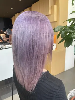 ミディアム 韓国ハイトーン🦋 hikariのヘアスタイル