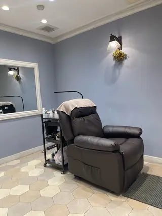 Uni eyelash&eyebrowsalon所属・🌿‬ Uni ゆかり🌿‬のマツエク・マツパデザイン