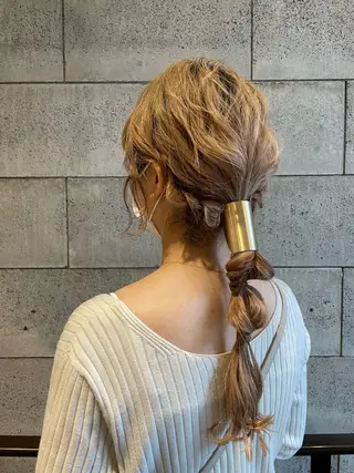 ロング カラー ヘアアレンジ 相良 美羽のヘアスタイル