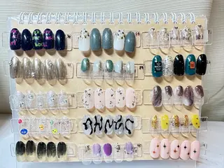 ネイル CREST(天王寺) 吉美 yoshimiのネイルデザイン