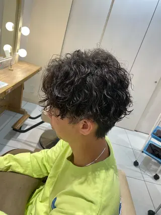 ミディアム パーマ メンズ 本厚木|縮毛矯正/ 酸性スト専門サロンのヘアスタイル