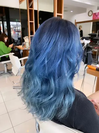 ロング カラー 脱白髪染め美容師 竹内涼乃のヘアスタイル