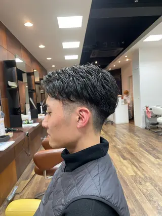 メンズ ジールヤマグチ朝霧駅前店所属・渋谷 洸貴のヘアスタイル