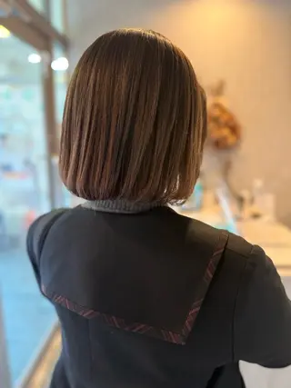 ショート カラー Bish Yanaのヘアスタイル