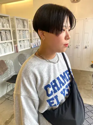 ショート 亀井 里奈のヘアスタイル