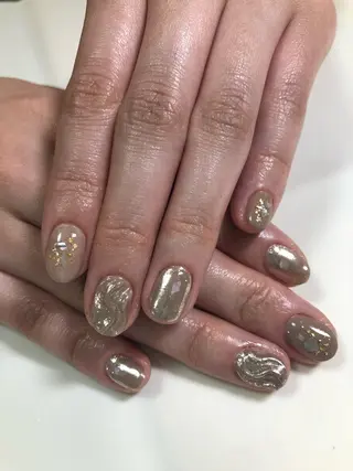 ネイル SAN PERSONAL BEAUTY所属・SAN Natsumiのネイルデザイン