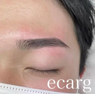 アイブロウ エサージュ  池袋店所属・早坂 美奈の眉毛・アイブロウイメージ