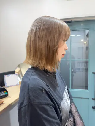 ショート カラー レイヤー/顔周り /いいぬまみかのヘアスタイル