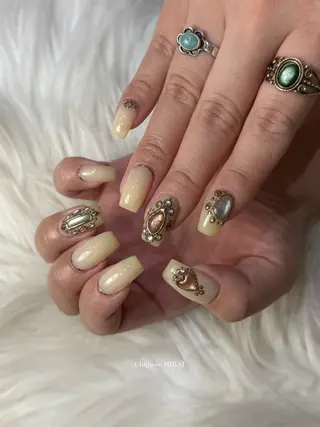 ネイル Chipieee所属・Chipieee MIRAIのネイルデザイン