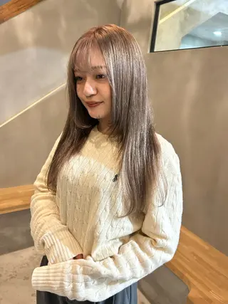 カラー Piu-所属・古澤 芽依のヘアスタイル
