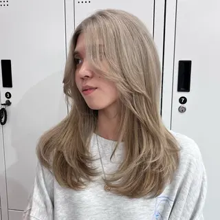 ロング カラー ヘアアレンジ 𝐠𝐢𝐫𝐥𝐲 𝐦𝐨𝐝𝐞🖤のヘアスタイル