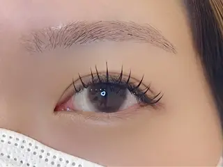 マツエク・マツパ moana karinの眉毛・アイブロウイメージ