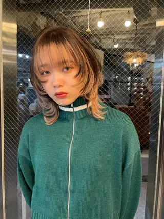 ミディアム ウルフカット/ボブ りなのヘアスタイル