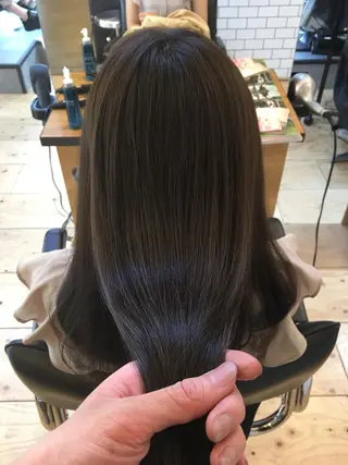 ミディアム カラー メンズ眉毛ITSUK Iメンズ専門　新宿の眉毛・アイブロウイメージ