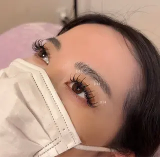 マツエク・マツパ アンジュール の家のヘアスタイル