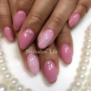 ネイル Nailsalon Lilyのネイルデザイン