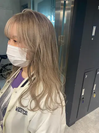 ロング カラー nishido ハイライト/海外ヘアのヘアスタイル