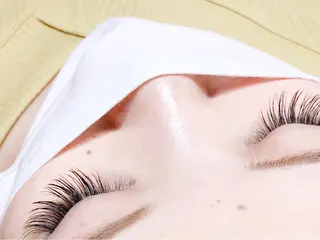 ロング カラー パーマ ヘアアレンジ メンズ キッズ ネイル マツエク・マツパ brille ~eyelash~のマツエク・マツパデザイン