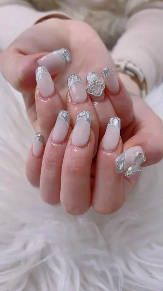 ネイル 菲菲ネイルサロン所属・FF フィフィネイルサロンのネイルデザイン