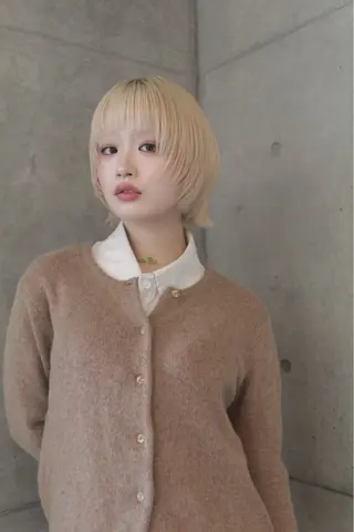 ミディアム カラー レイヤーカットとハイ トーン/HIROKIのヘアスタイル