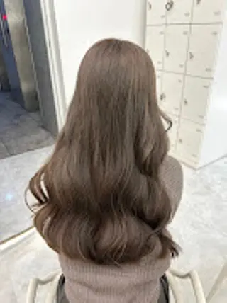 カラー 🤍THEATER 【公式】札幌🤍🍬のヘアスタイル