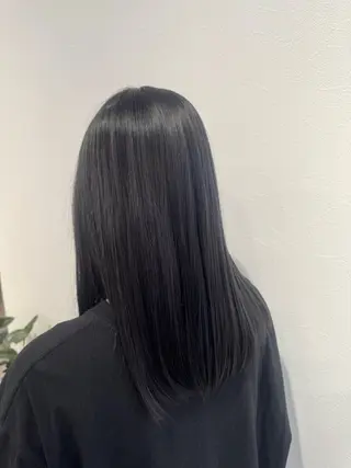 セミロング カラー カトレア ルシエル所属・久保 樹音のヘアスタイル