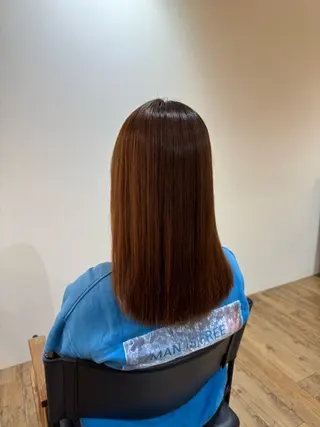 セミロング afloatkobe所属・美髪/髪質改善 川口凌弥のヘアスタイル