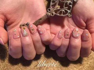 ネイル liberté (リベルテ)のネイルデザイン