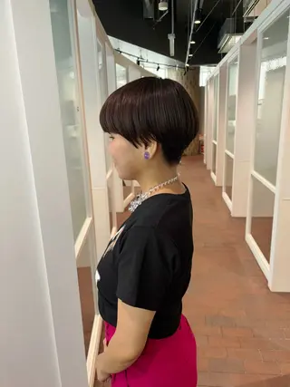 ショート ショート／ミニボブ マンツーマン/マユコのヘアスタイル
