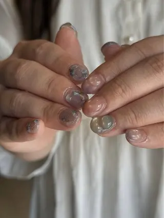 ネイル 安藤 奈知のネイルデザイン