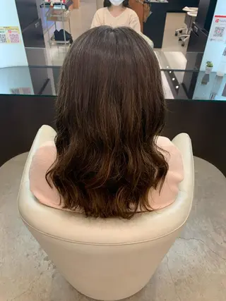 ミディアム パーマ Aya/四条烏丸/ インナーカラーのヘアスタイル