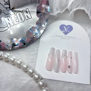 ネイル Yudia tamakiのネイルデザイン