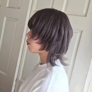 ミディアム カラー ホワイト&レイヤーカ ットエクステ長畠俊輔のヘアスタイル