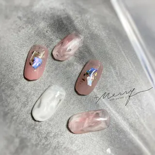 ネイル ネイルアトリエ プラスメリーのネイルデザイン