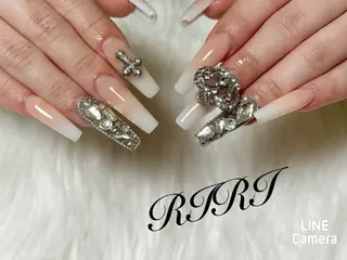 ネイル riri オーナーのネイルデザイン