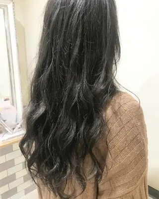 ロング カラー ヘアアレンジ ✳︎SERA✳︎ 平日のみご案内のマツエク・マツパデザイン